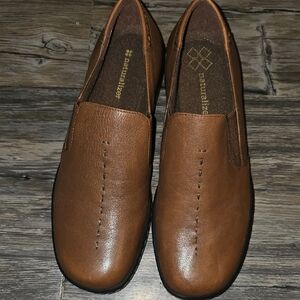 Naturalizer Women's Brown Slip-On Loafers